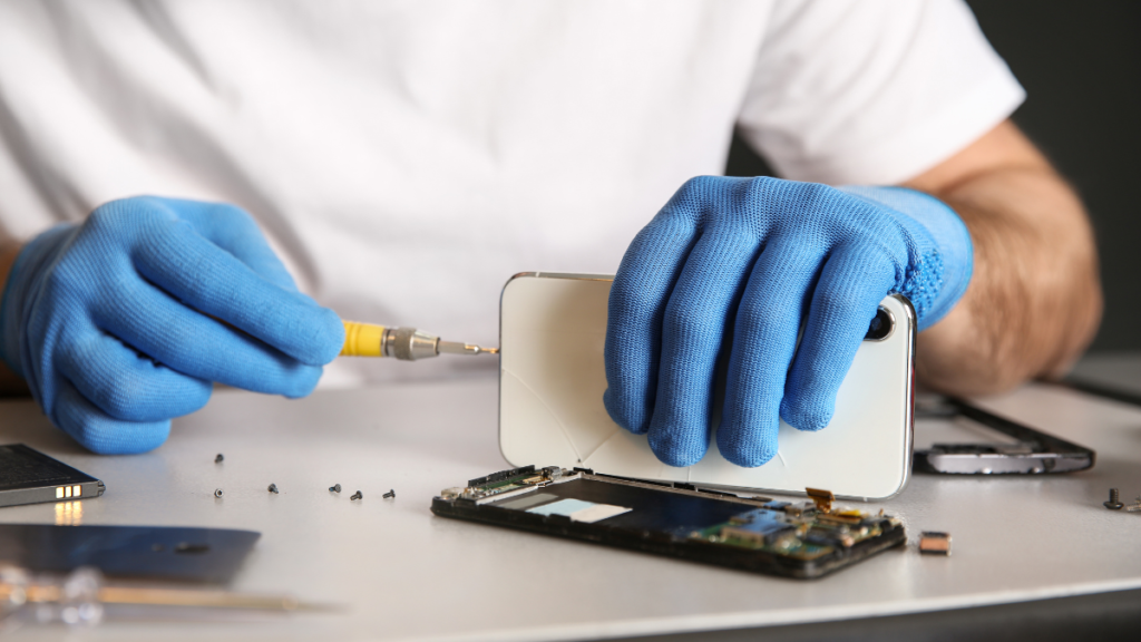 Certified Mobile Repair Technician